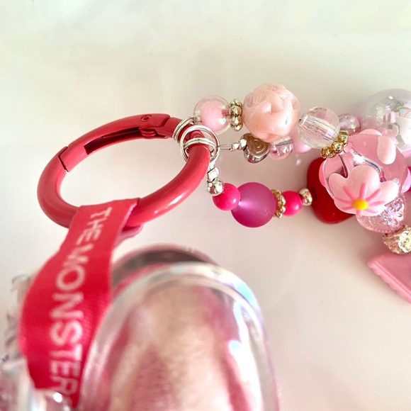 Pink Labubu Big into energy with Beaded keychain - Picture 6 of 7